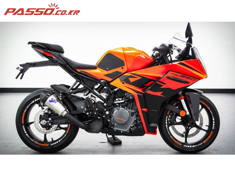 KTM RC390